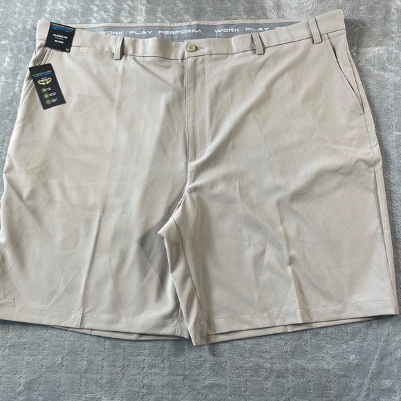 Roundtree Yorke Performance Shorts 50B Beige Golf Classic Fit Light Stretch - Picture 1 of 9